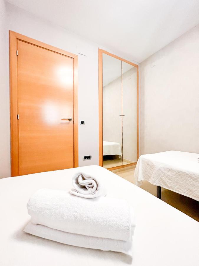 Mediterranean Dream Views โอโรเปซาเดลมาร์ ภายนอก รูปภาพ