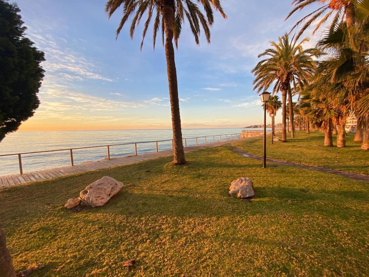 Mediterranean Dream Views โอโรเปซาเดลมาร์ ภายนอก รูปภาพ
