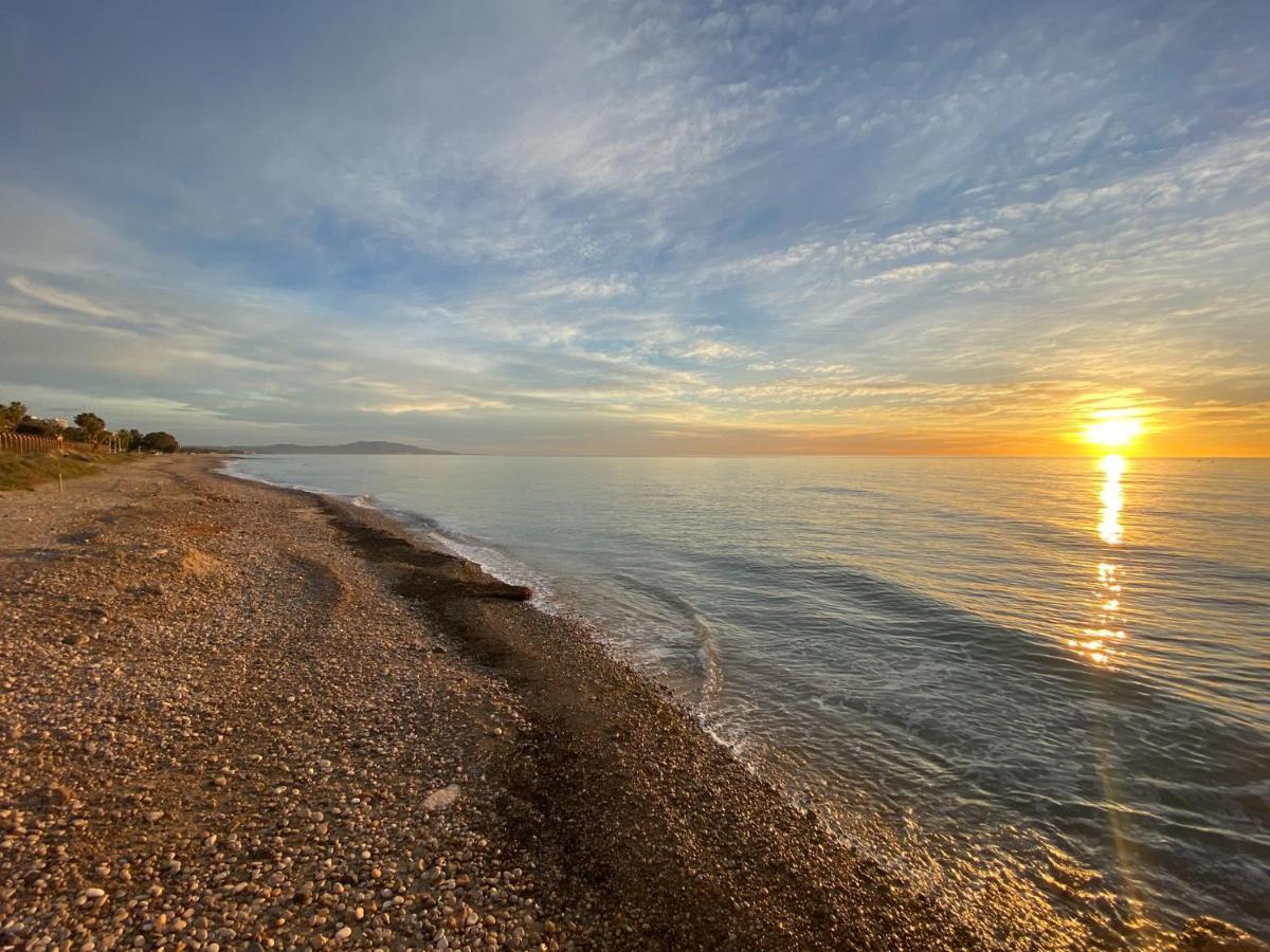 Mediterranean Dream Views โอโรเปซาเดลมาร์ ภายนอก รูปภาพ