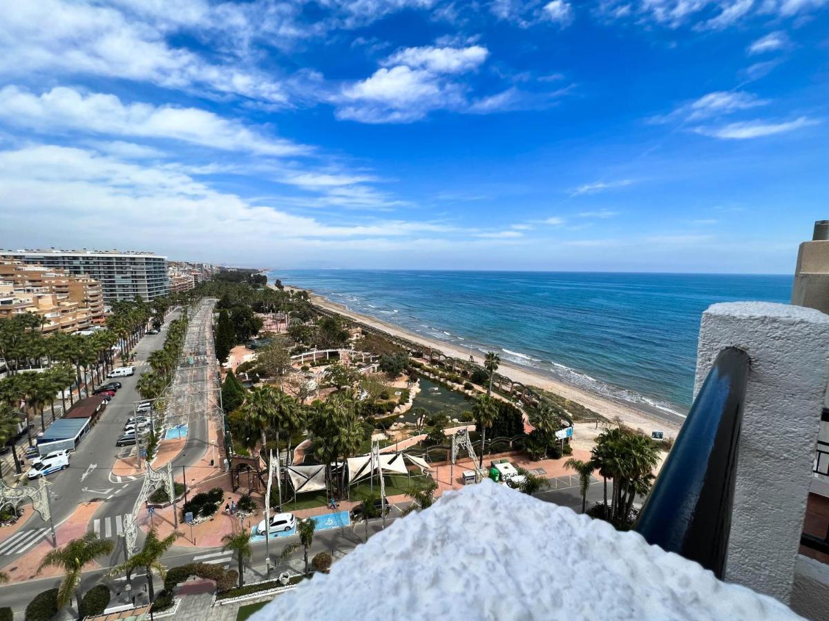 Mediterranean Dream Views โอโรเปซาเดลมาร์ ภายนอก รูปภาพ